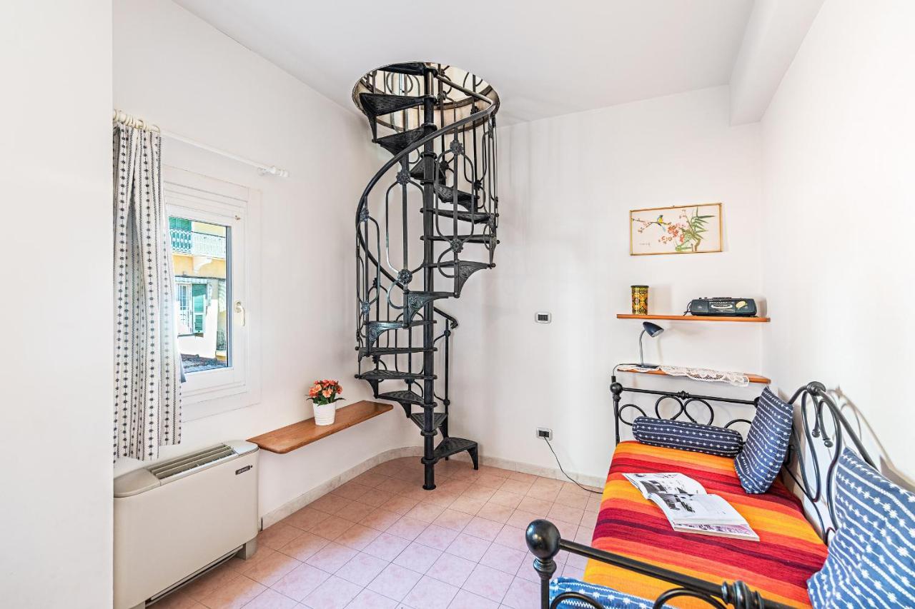Gaudio Flat Near Ariston Theater By Wonderful Italy Apartment ซานเรโม ภายนอก รูปภาพ