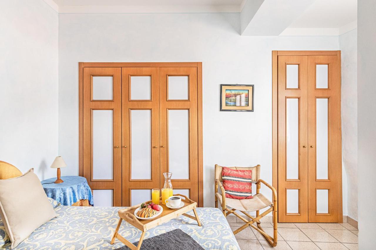 Gaudio Flat Near Ariston Theater By Wonderful Italy Apartment ซานเรโม ภายนอก รูปภาพ