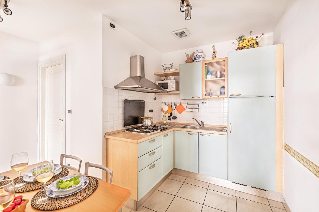 Gaudio Flat Near Ariston Theater By Wonderful Italy Apartment ซานเรโม ภายนอก รูปภาพ